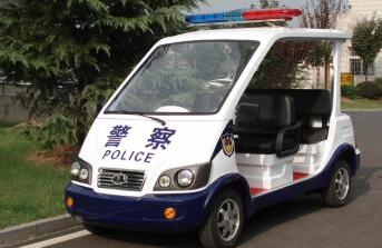 九江公安城管学校园区4-5人座电动巡逻车