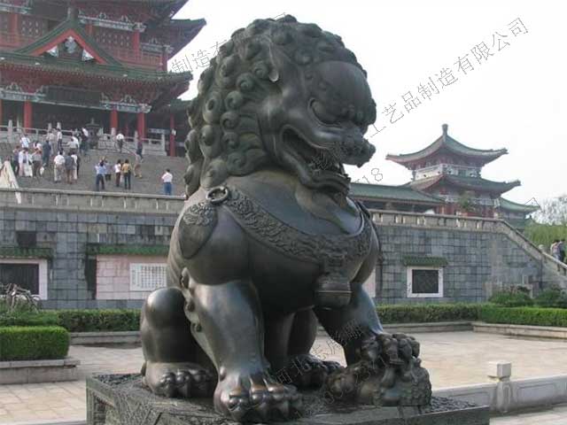 大型铜故宫狮子像