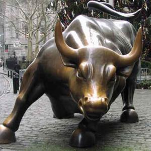 华尔街牛河北志彪雕塑公司供应各种铜牛雕塑