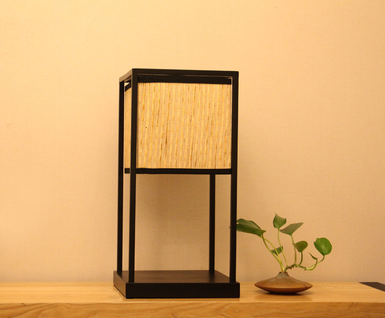 藤编布艺金属烤漆简洁方型可摆放照片植物饰品台灯